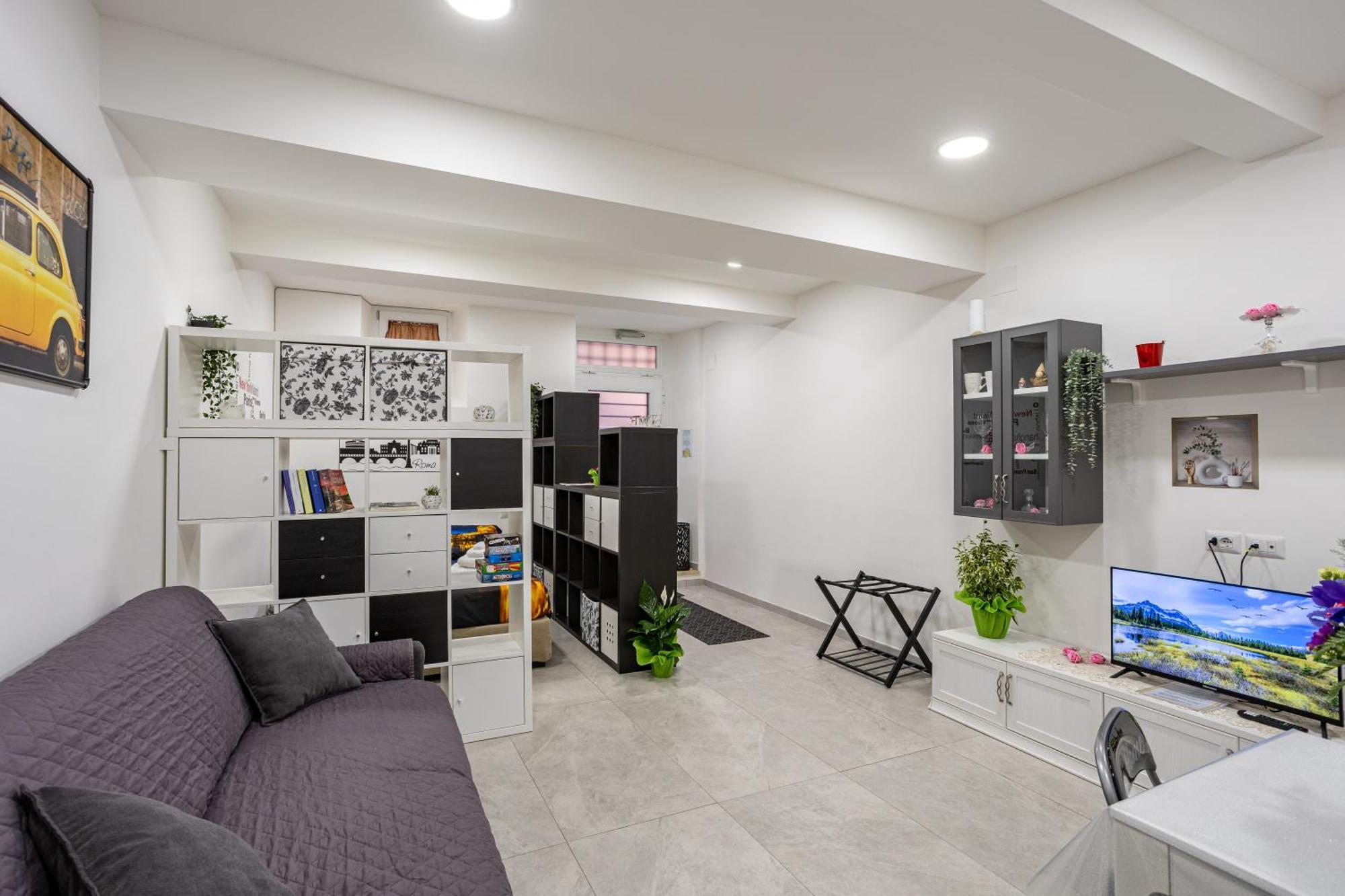 Petite House